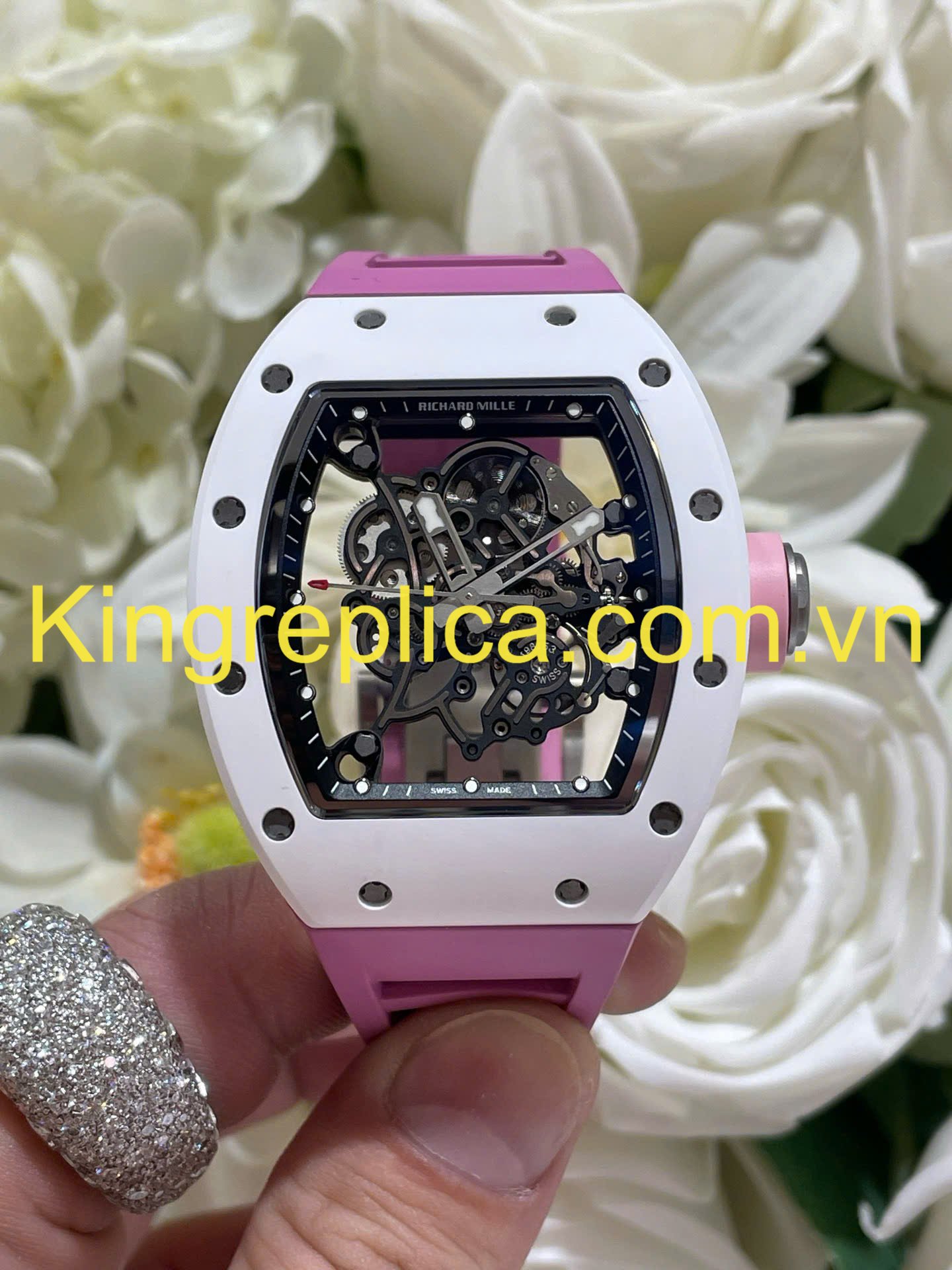 Dong-Ho-Richard-Mille-RM055-Bubba-Watson-Tuy-Chinh-Gom-Trang-Chuyen-Dong-VVIP-Doc-Quyen-427x499mm-8.jpg